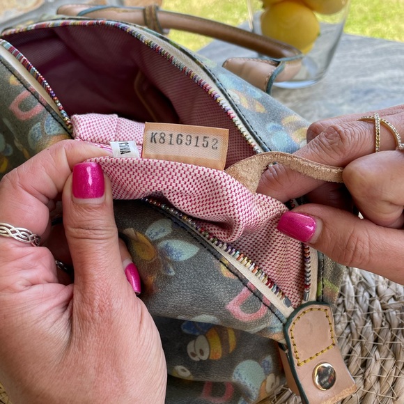 Dooney & Bourke Vintage Rainbow Zipper Bumblebee Boston Bag & Wristlet - Picture 14 of 15